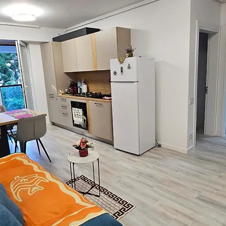Апартаменти Euforia Garden